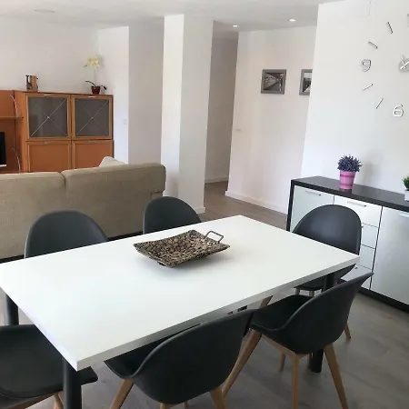 Sun & Pobla بويبلا دي فارنالس